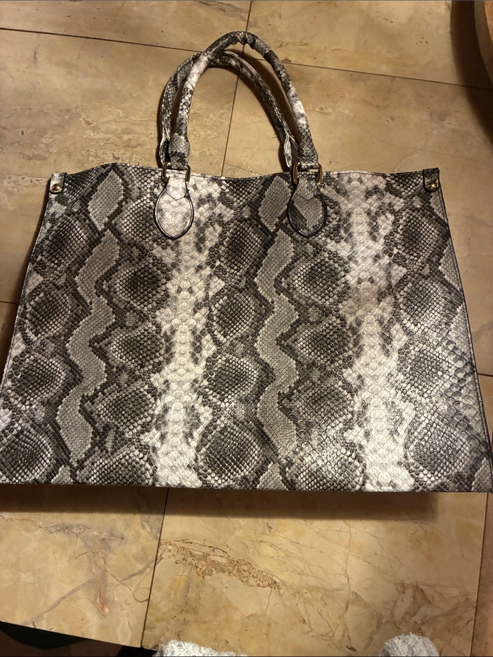 Source Unknown Black & White Python-Print Tote - Picture 1 of 5